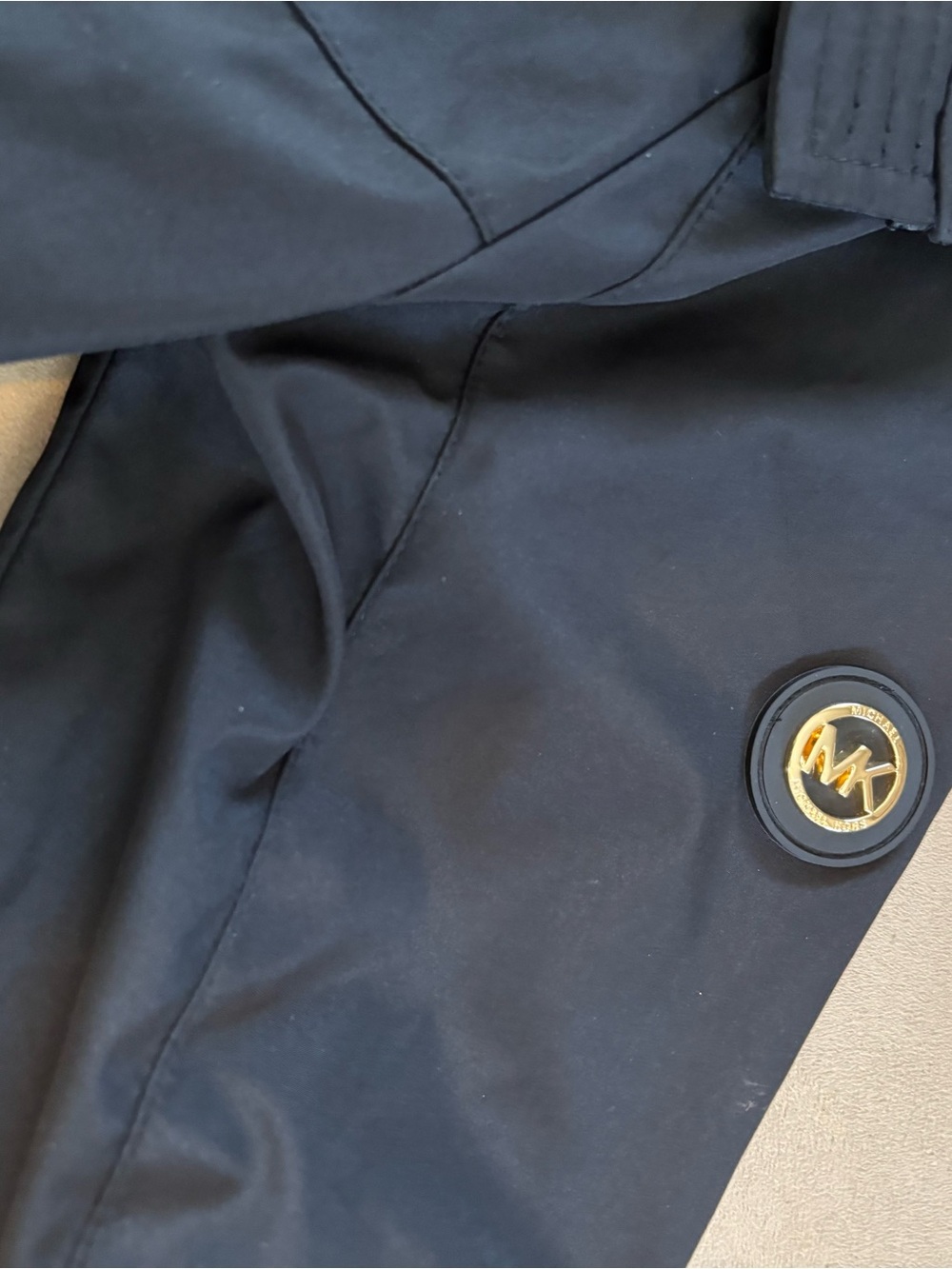 MICHAEL Michael Kors Black Lightweight Zip-Front Utility Jacket - Picture 4 of 6